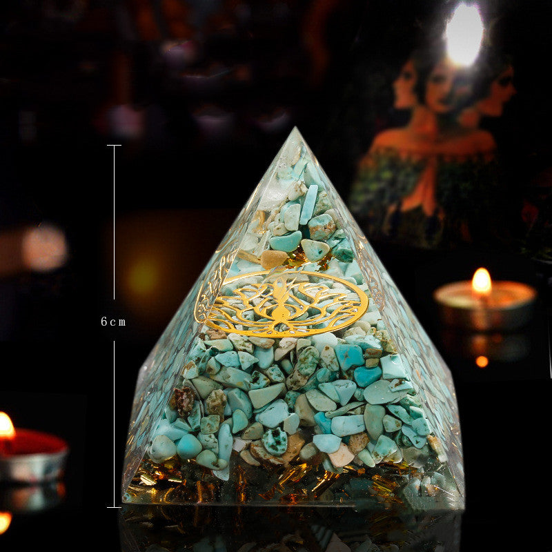 Natural Crystal Crushed Stone Creative Energy Pyramid - 8 Style