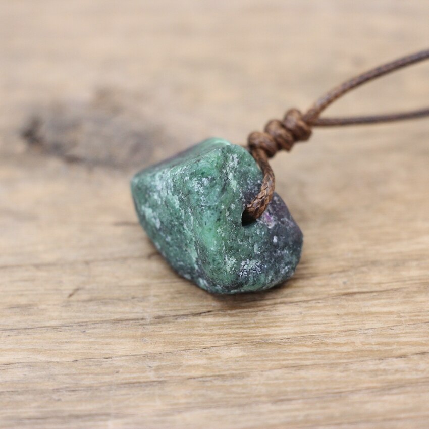 Healing Reiki Raw Stone Mineral Pendants Necklace,Natural Crystal Fluorite Rose Quartzs Tourmaline Agates Apatite Jewelry,QC3014 - Green Ruby