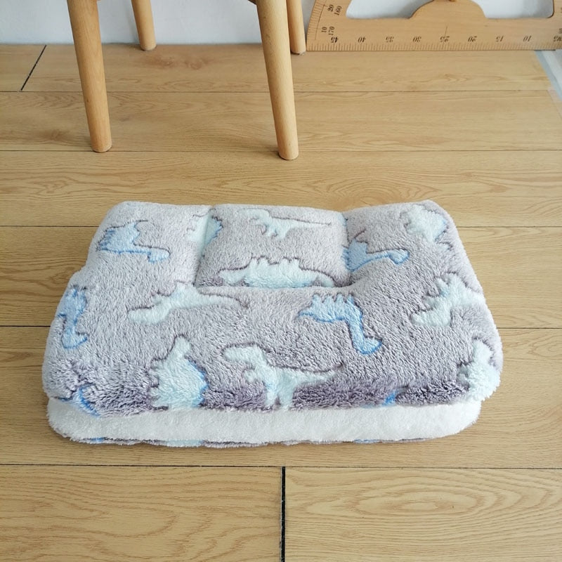 Flannel Pet Mat Dog Bed Cat Bed Thicken Sleeping Mat Dog Blanket Mat For Puppy Kitten Pet Dog Bed for Small Large Dogs Pet Rug - Type 31 / 30x25cm