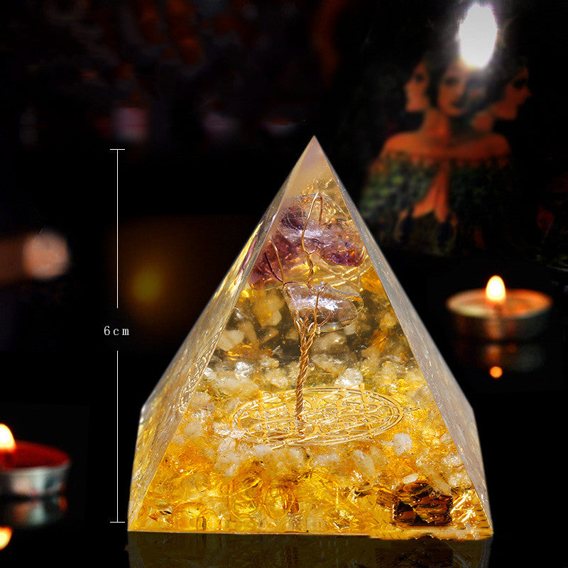 Natural Crystal Crushed Stone Creative Energy Pyramid - 18 Style